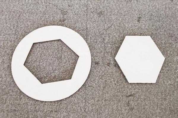 得馬F11高速裁切機(jī)切割樣品